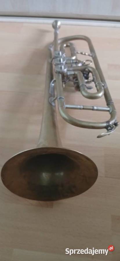 Stara mosiężna trąbka Kraków