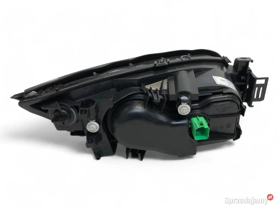 FORD MONDEO III MK3 20012006 REFLEKTOR LAMPA Skarżysko-Kamienna sprzedam
