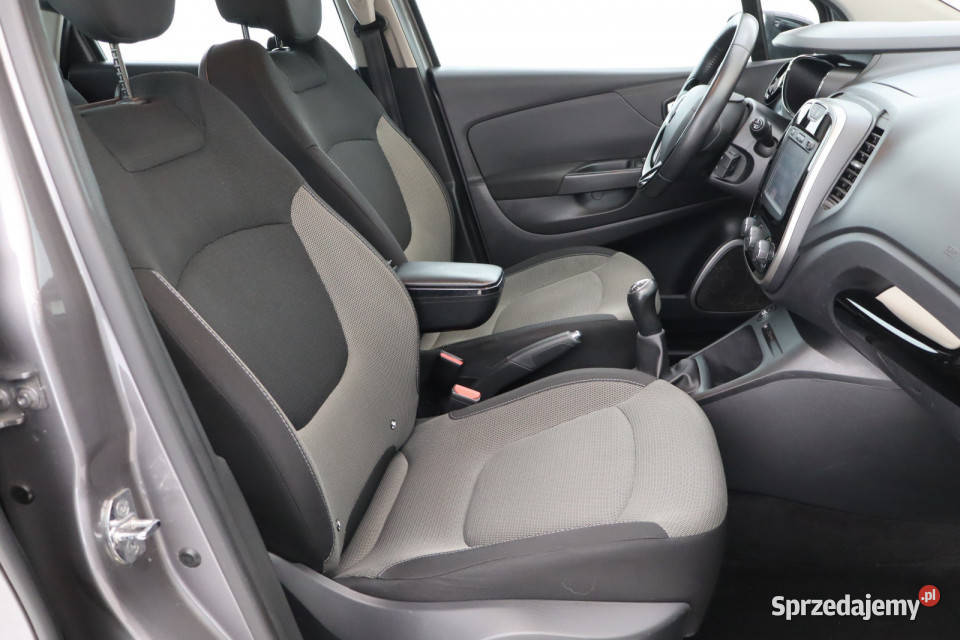 Renault Captur 09 TCe Zabrze