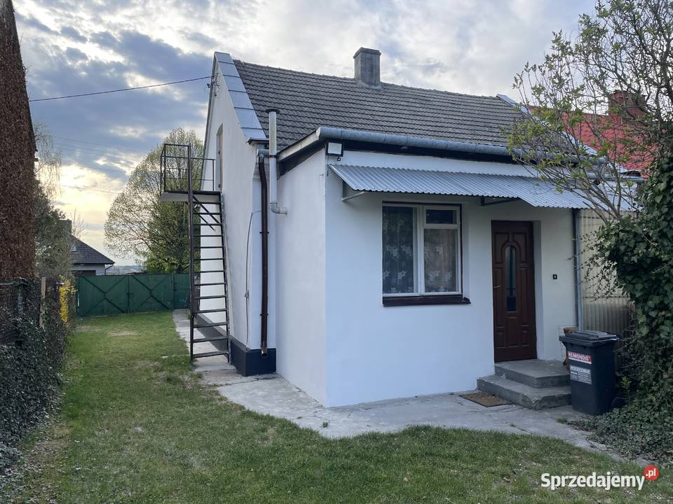 Dom z działka 1700m2 Sprzedaż Ćmielów