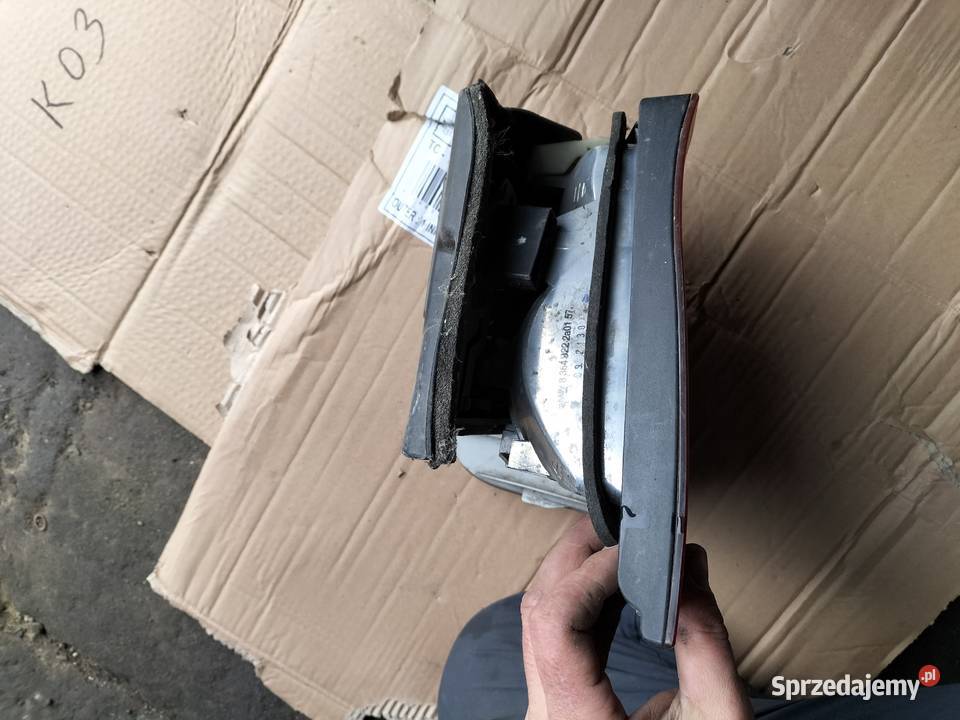 LAMPA TYŁ TYLNA PRAWA Bmw 3 e46 Kamień-Kolonia sprzedam