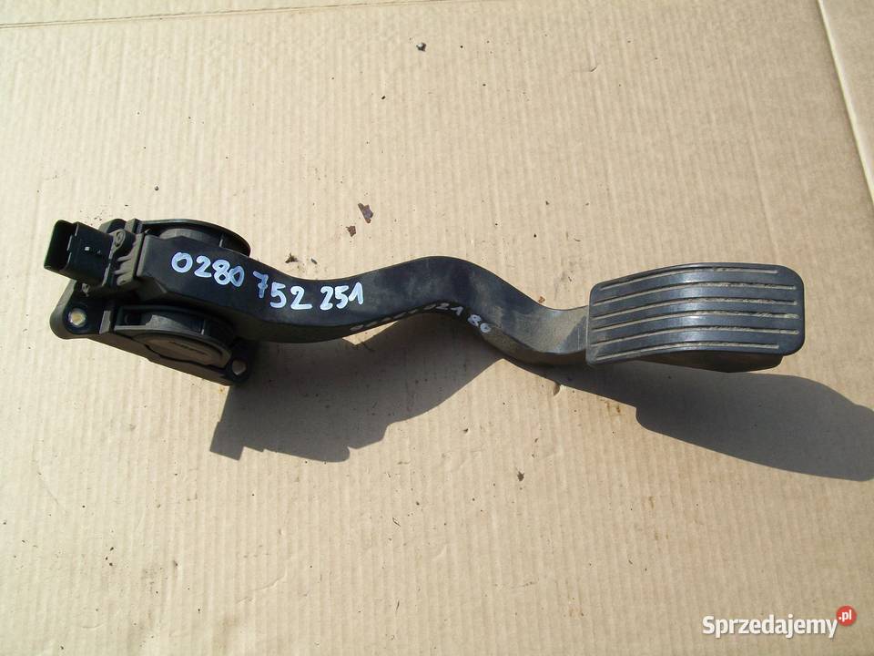 Peugeot 307 16 16V Pedal gazu Potencjometr osobowe Motoryzacja