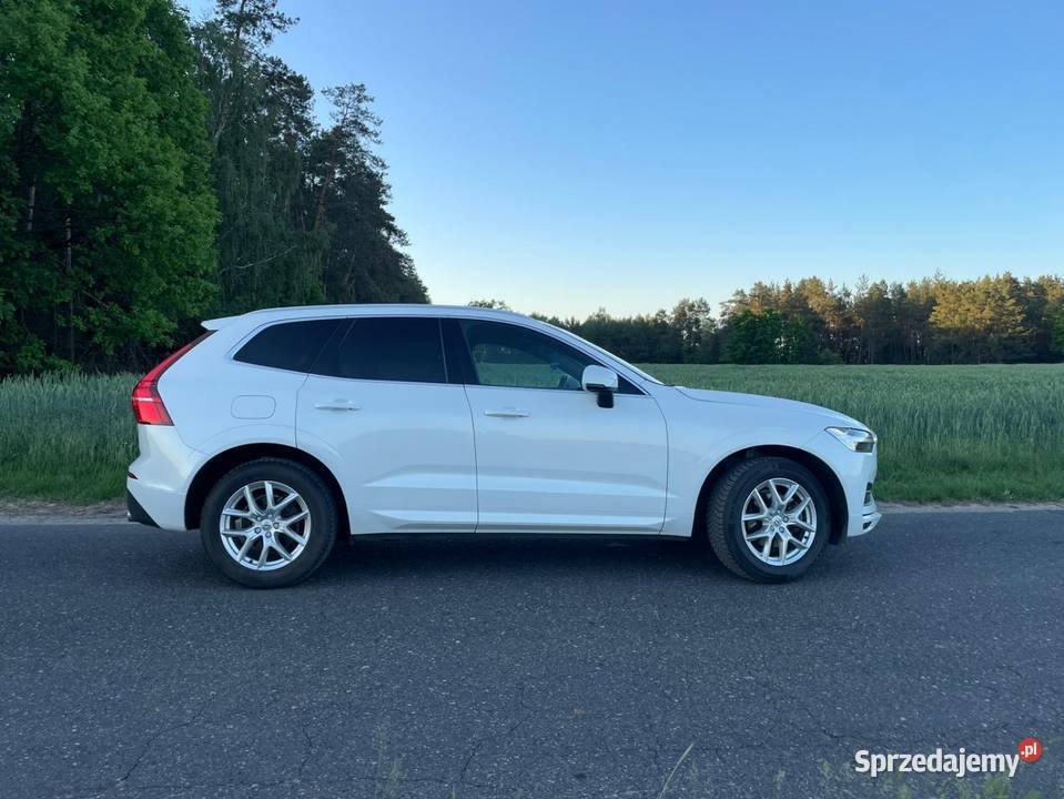 Volvo xc60 2020r 20 benzyna przebiegiem 70 kamera cofania XC 60 Siedlce