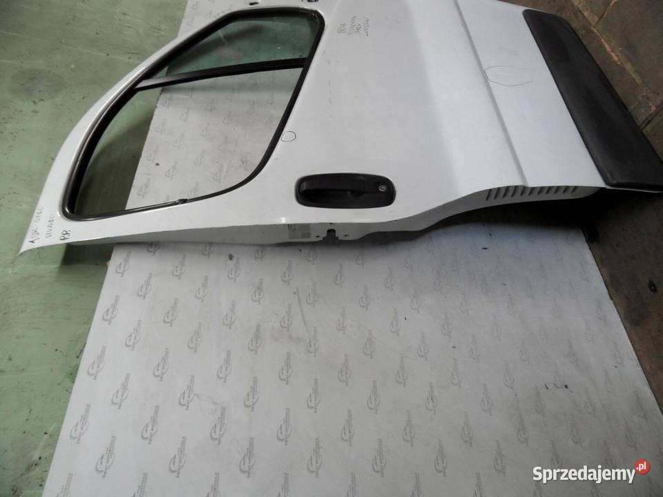 OPEL VIVARO A TRAFIC 08r drzwi prawy przód