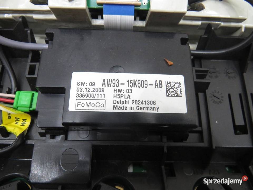 LAMPKA OŚWIETLENIA KABINY JAGUAR XJ X351