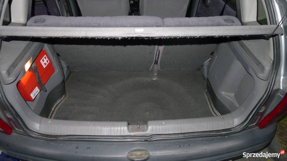 Opel Corsa B 14 1997 zadbana bogata wersja centralny zamek Warszawa