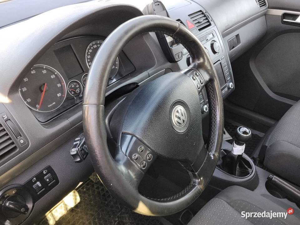 VW Touran 2005 16 benzyna 115KM Samochody osobowe Jarosław
