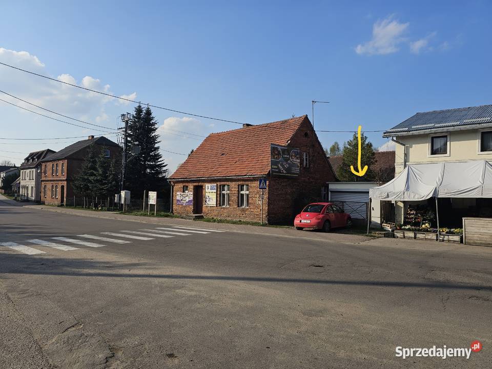 GOTOWY PUNKT HANDLOWO USŁUGOWY NAPRZECIWKO Wiele