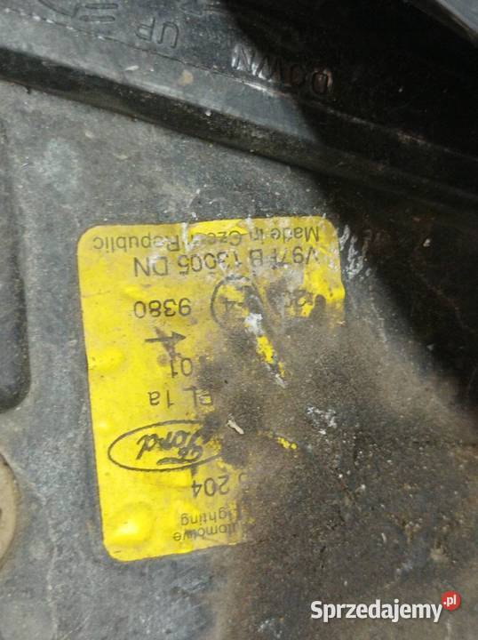 LAMPA PRZÓD PRAWA Ford Puma I 19972001 świętokrzyskie