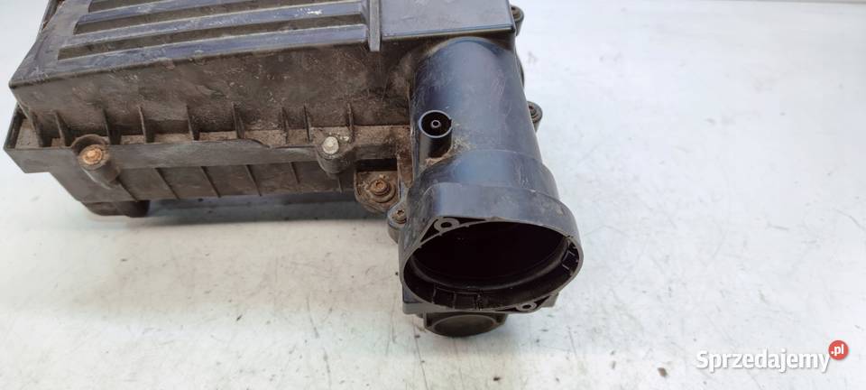 OBUDOWA FILTRA POWIETRZA AUDI A3 8P VOLKSWAGEN sprzedam