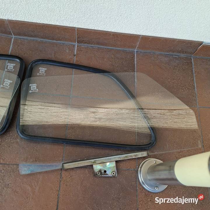 Szyby boczne przód tył Fiat 126p EL 1997r Motoryzacja Olesno