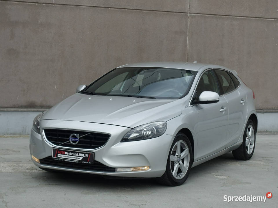 Volvo V40 20 D3 150AutomatWirtual kokpitNowy lubelskie Lublin sprzedam