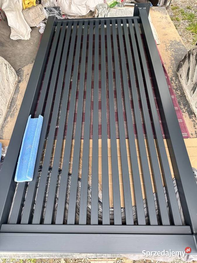 Daszek zabudowa drzwi konstrukcje furtkę wejscie Łódź