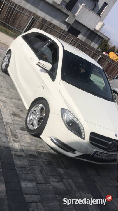 Mercedes Benz B180 w246 16 turbo 122 AMG NL Motoryzacja