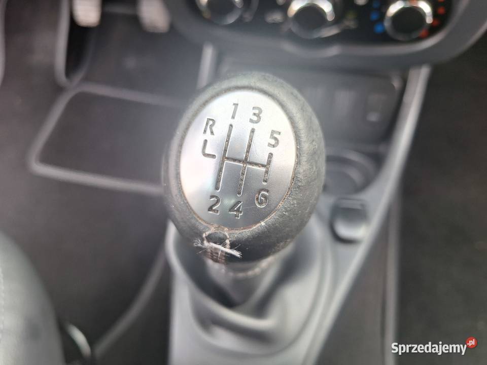 LIFT BezwypadSerwis 116 ALU FELGI NAWIGACJA isofix