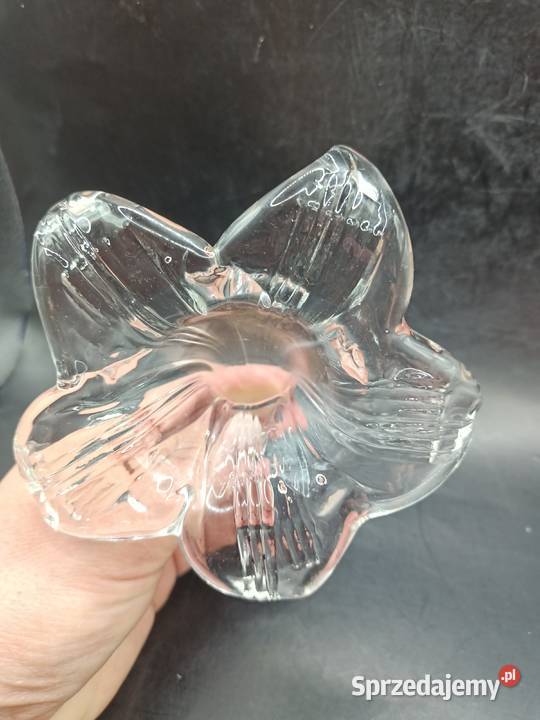 Szkło przycisk do papieru przezroczysta lilia Porcelana i szkło sprzedam