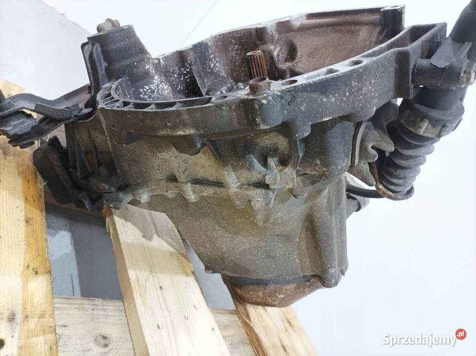 SKRZYNIA BIEGÓW 20CQ08 11 8V Citroen C2 I