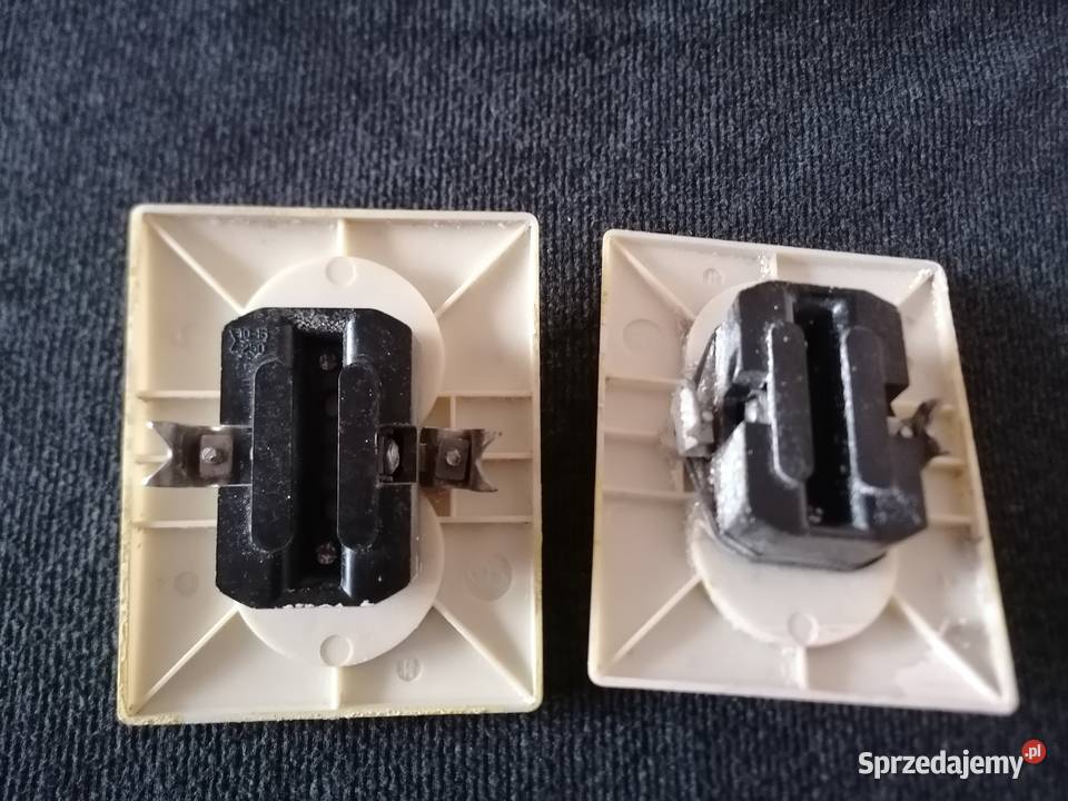 Gniazdko elektryczne podwójne podtynkowe łódzkie Łódź