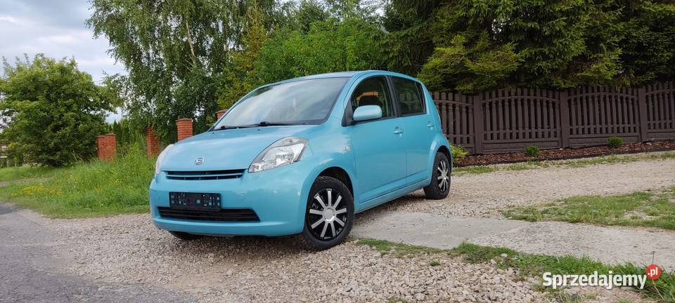 Daihatsu Sirion 13 toyota yaris 126000km Mniów