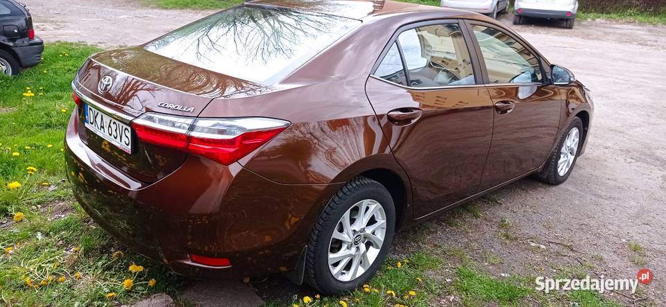 Toyota Corolla z salonu nawigacjapiękny kolor 132KM Corolla dolnośląskie