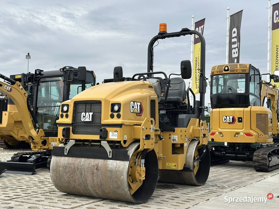 WALEC DROGOWY CATERPILLAR CB27 GC sprzedam