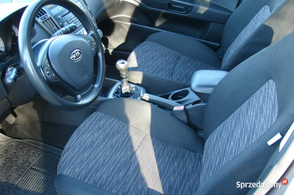 Kia Ceed Jedyna takamały przeb Salon bezwyp diesel Piła sprzedam