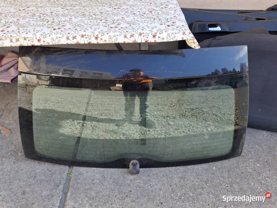 Tylna klapa z szybą BMW E39 TOURING Krapkowice