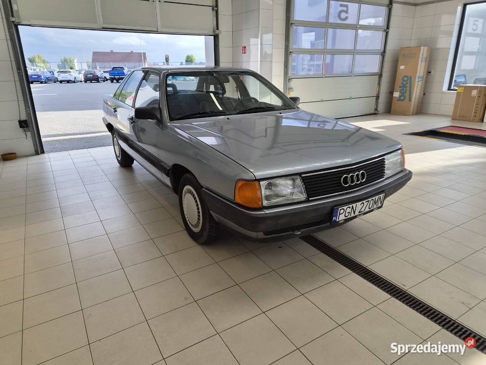 Sprzedam Audi 100 18 benzyna 1983 zarejestrowany 4/5 Gniezno sprzedam