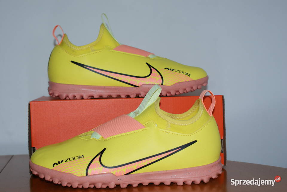 BUTY PIŁKARSKIE NIKE JR ZOOM VAPOR 15 ACADEMY TF Toruń