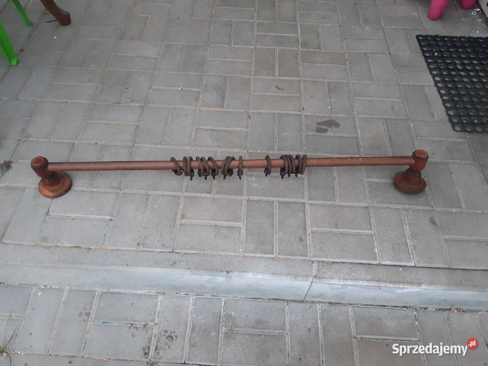 Karnisz z drzewa 110 łódzkie