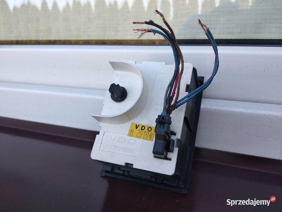 Opel Vectra A Calibra wyświetlacz 90479348 Liczniki i zegary Sieradz