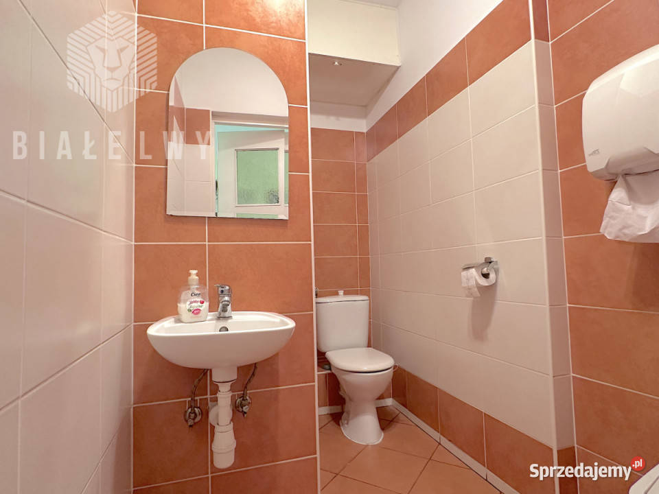 Ogłoszenie lokal Warszawa Jana Cybisa 5463m2