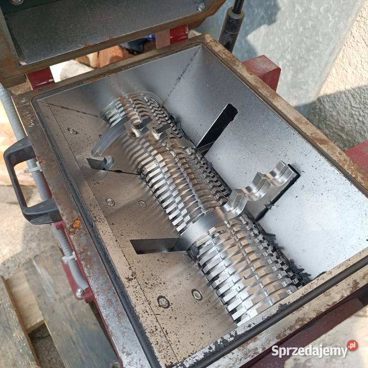 Kruszarka wolnoobrotowa Wittmann 2 Piła