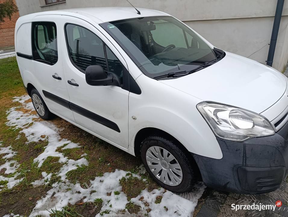 Citroen Berlingo 16 HDI z Niemiec 15 SUPER STAN łódzkie Osiek