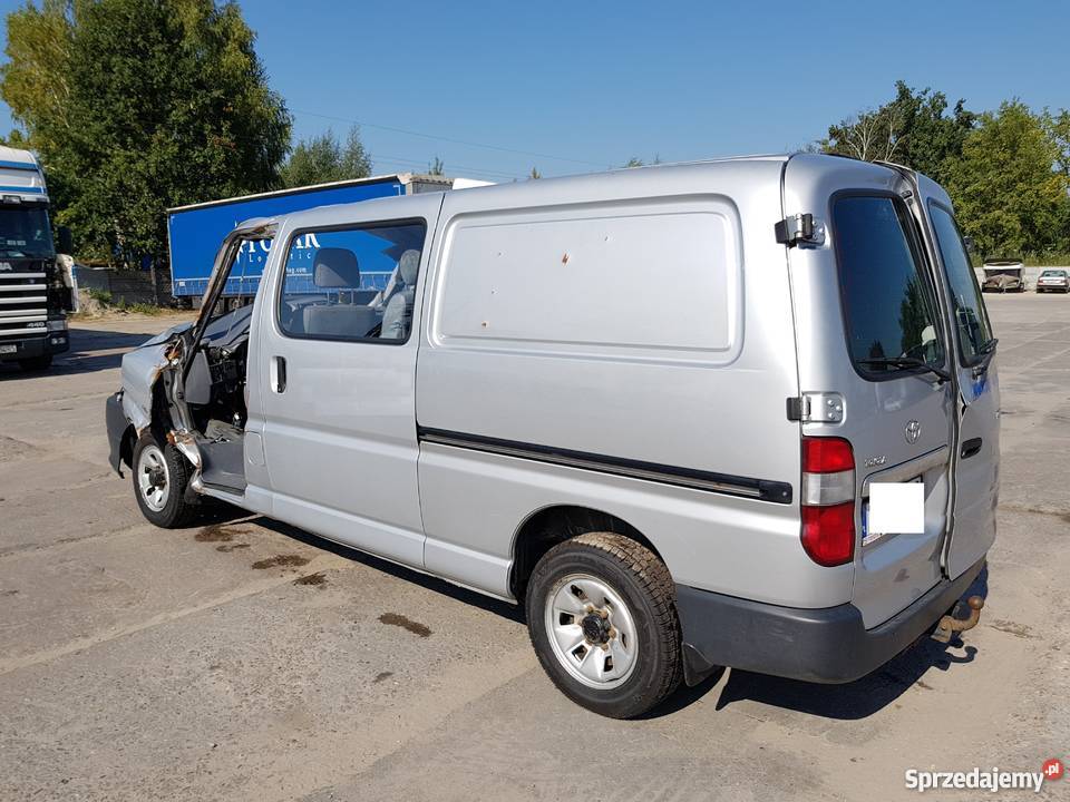 TOYOTA HIACE 2009 4X4 srebrny Radzymin