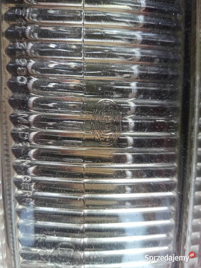 Halogen prawy audi 80 b3 w zderzak osobowe Zagórz