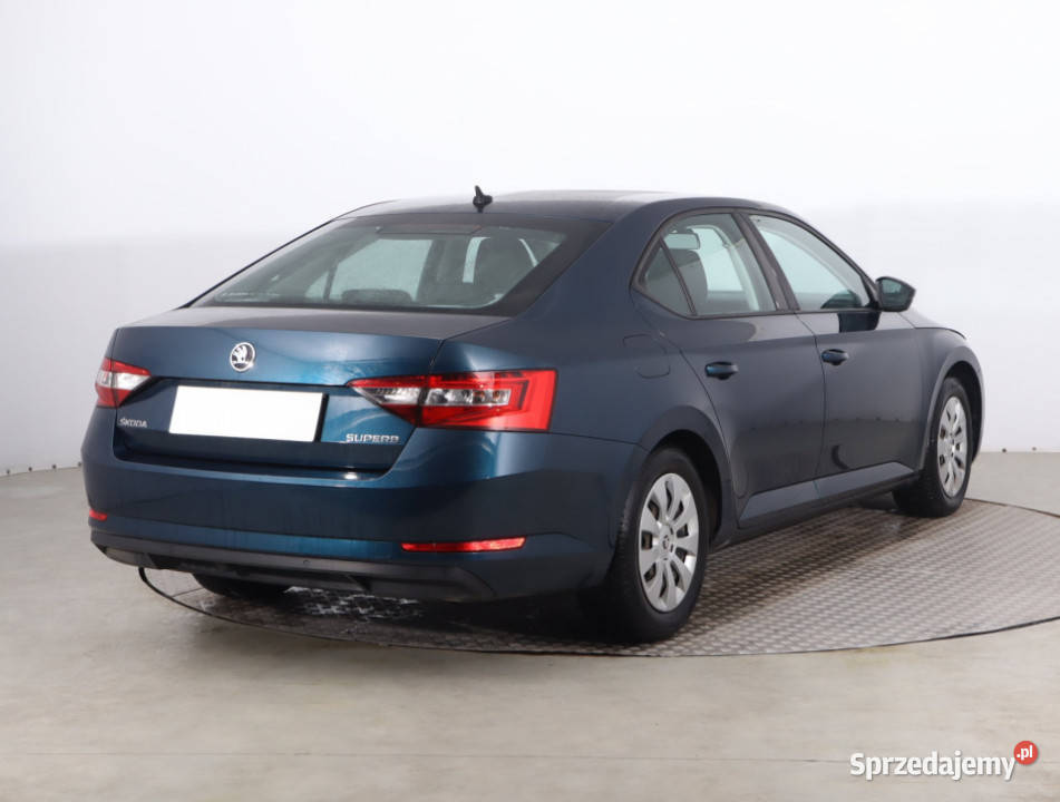 Skoda Superb 14 TSI nieuszkodzony
