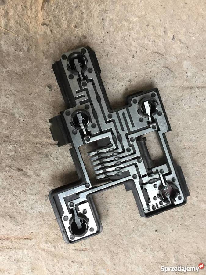 wkład lampy tył opel VECTRA B LIFT HB SED lewy Stanisławice