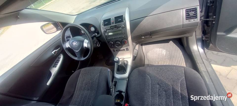 Śliczna toyota corolla zamiana opolskie Paczków sprzedam