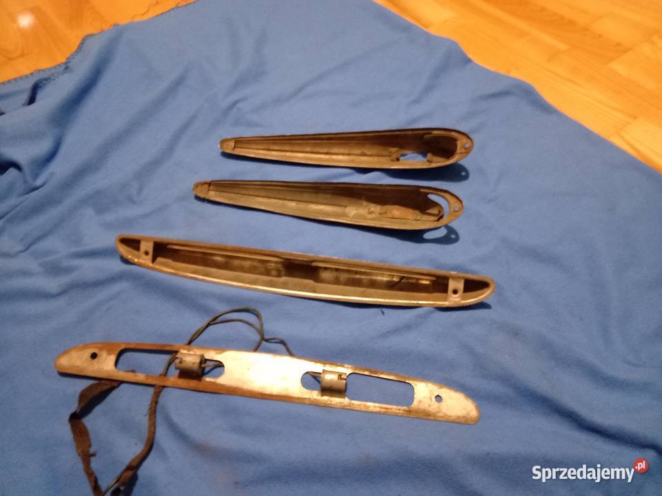 Zabytkowe lampy Militaria