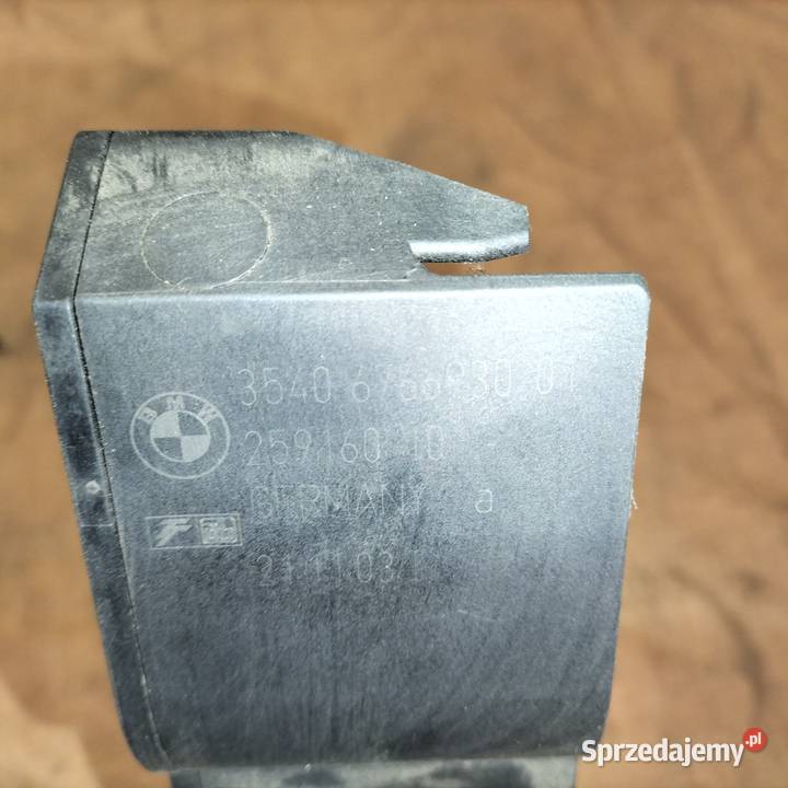 Moduł pedału gazu BMWW90 E91 E92 E60 E61 E63 E64 Poręba