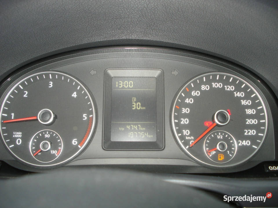 Volkswagen Touran 7osobowyoszczędny II 20102015