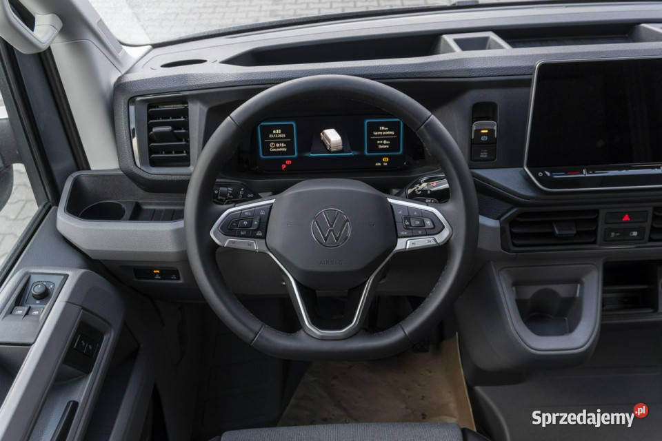 Volkswagen Crafter FL Furgon L4 HOLENDERKA 20 Rok produkcji 2025 Łódź