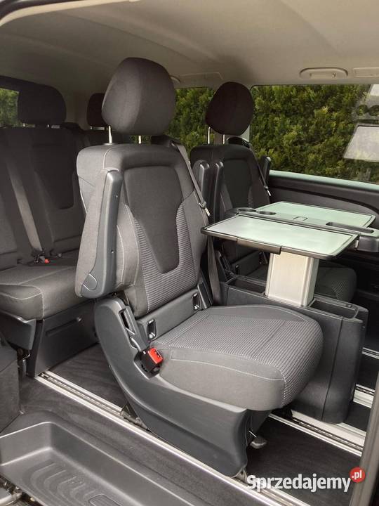 Transfery lotniskowe przewóz osób transport osób Pyrzowice