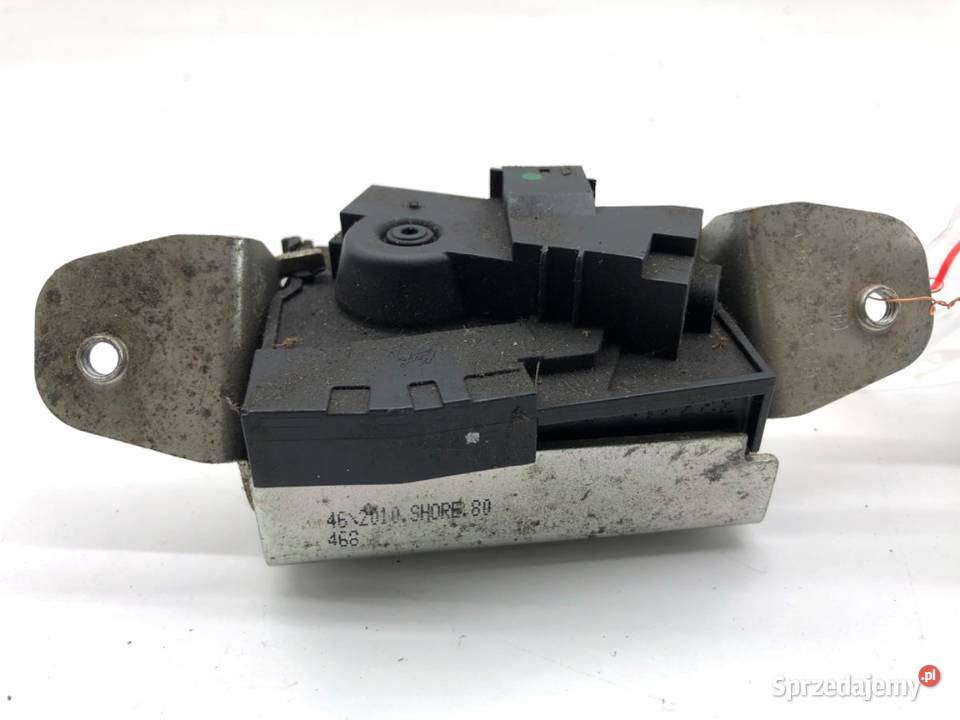 ZAMEK KLAPY TYŁ MERCEDES X204 SUV 0815