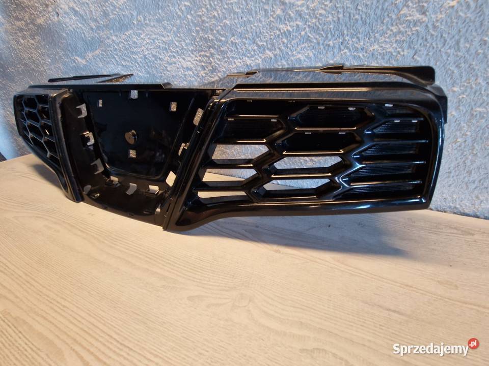 Grill atrapa Nissan Qashqai J10 lift osobowe