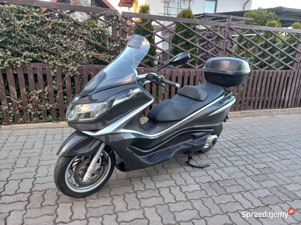 Piaggio x10 Maxiskutery 125 Chojnice