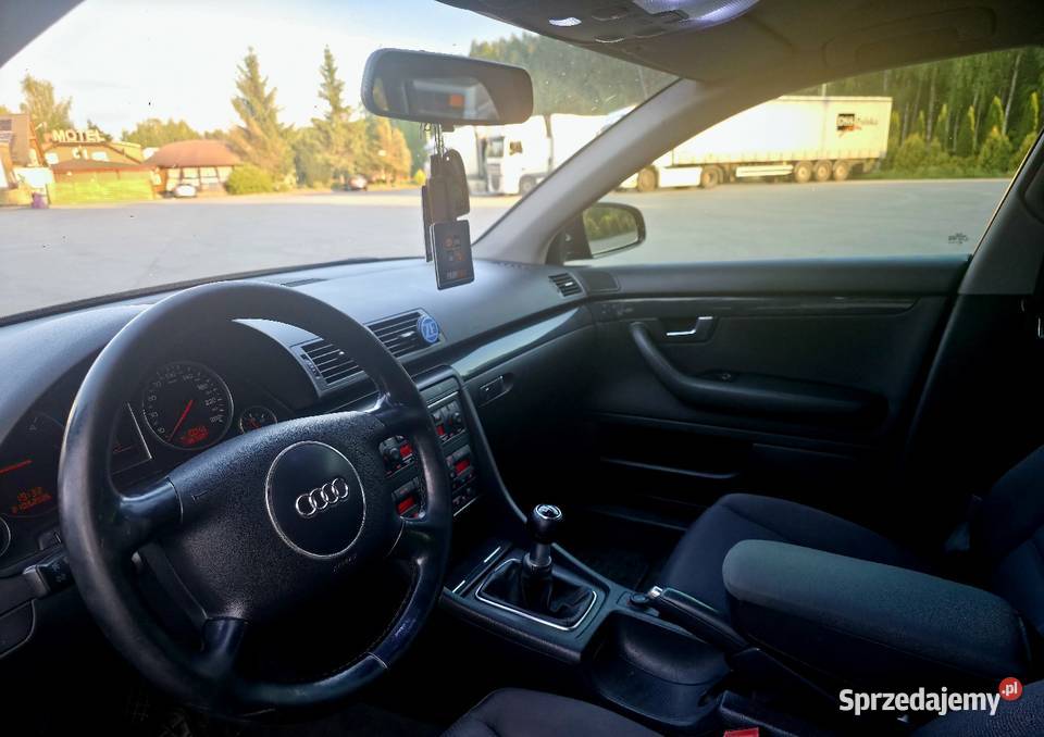 Audi A4 Avant 2003r 19 TDI zmieniarka CD Gościniec