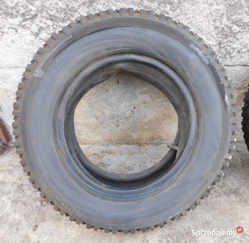 Opony z kolcami Kleber Fiat 125p Łada rajdy Kraków sprzedam