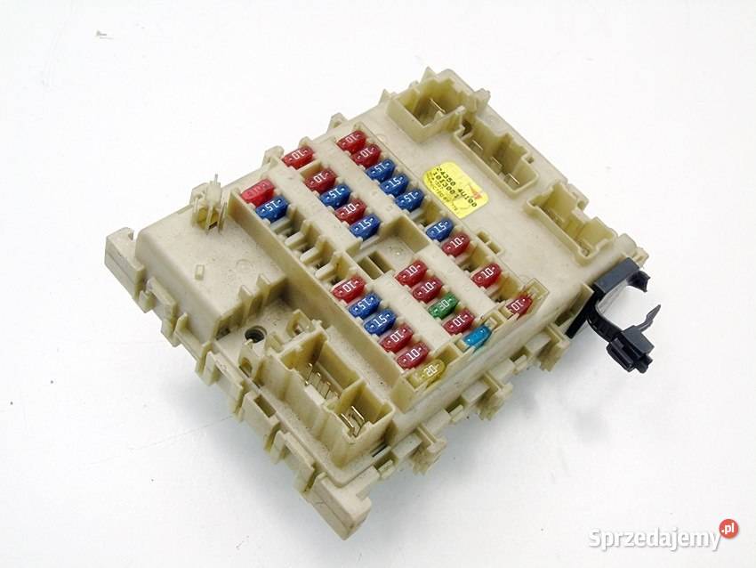 Skrzynka bezpieczników Nissan Almera Tino 2002 Sosnowiec